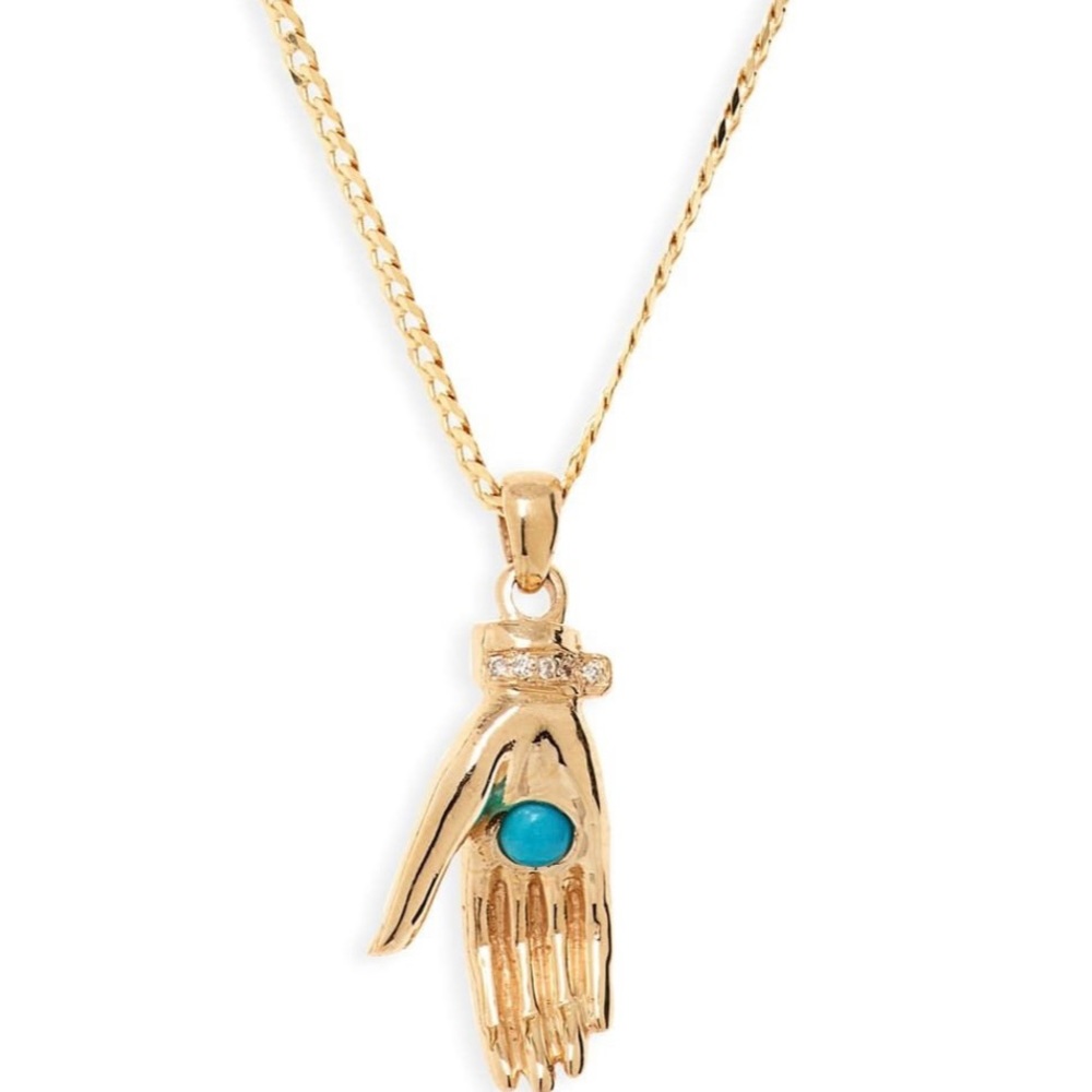 Loren Stewart Helping Hand Gold Charm ✨